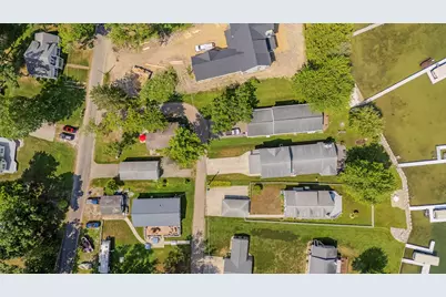 62560 Gilmore Avenue, Dowagiac, MI 49047 - Photo 9