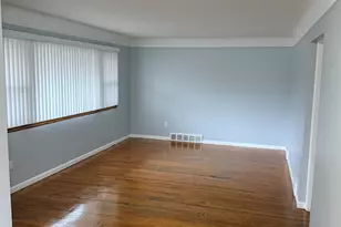 21700 Pembroke Ave, Detroit, MI 48219 - Photo 5