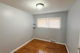 21700 Pembroke Ave, Detroit, MI 48219 - Photo 9