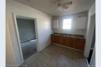 20201 Ilene Street, Detroit, MI 48221 - Photo 3