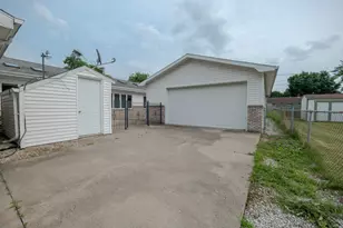 106 Prairie Ave, White Pigeon, MI 49099 - Photo 3