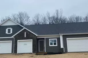 2835 W Cobblestone Ct. SE, Kentwood, MI 49512 - Photo 1