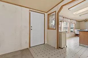 29541 40th Ave, Paw Paw, MI 49079 - Photo 5