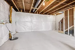 12937 High Rdg Ct, Freeport, MI 49325 - Photo 19