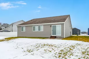 1750 Burr Pond Ln, Vicksburg, MI 49097 - Photo 31