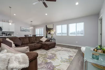 1750 Burr Pond Lane, Vicksburg, MI 49097 - Photo 11