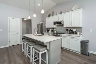 1750 Burr Pond Lane, Vicksburg, MI 49097 - Photo 3