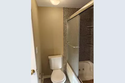 1813 Brentwood, Troy, MI 48098 - Photo 5