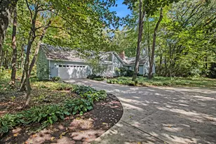 9453 Whispering Pines Dr, Saline, MI 48176 - Photo 33