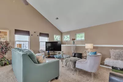 29104 Philadelphia Drive, New Baltimore, MI 48051 - Photo 5