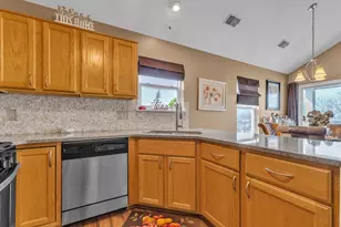 29104 Philadelphia Dr, New Baltimore, MI 48051 - Photo 17