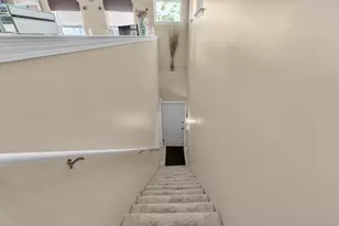 29104 Philadelphia Dr, New Baltimore, MI 48051 - Photo 3