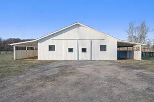 1246 Rose Center Rd, Fenton, MI 48430 - Photo 93