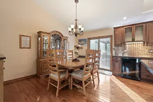 7166 Fay Dr, Belleville, MI 48111 - Photo 13