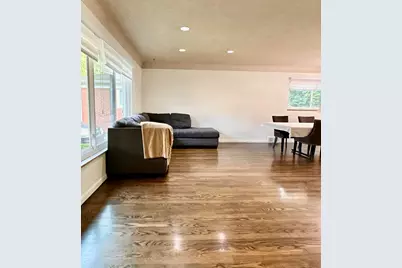 23181 Parklawn Street, Oak Park, MI 48237 - Photo 5