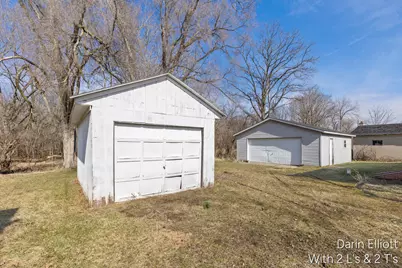 226 Miller Street, Ionia, MI 48846 - Photo 23