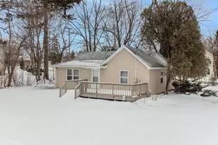 5935 Sawyer Rd, Sawyer, MI 49125 - Photo 17