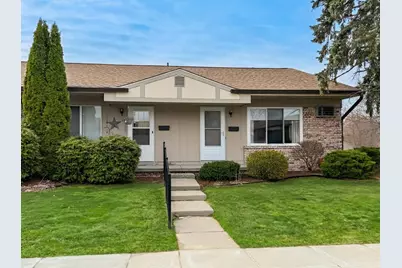 25225 Potomac Drive #8, South Lyon, MI 48178 - Photo 3