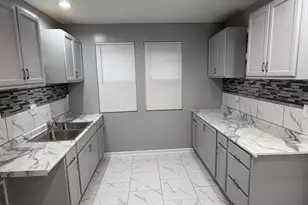 4215 McClellan Ave, Detroit, MI 48214 - Photo 5