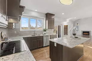 49308 Dominion Ct, Canton, MI 48187 - Photo 7