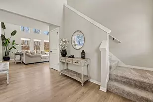 11558 Sessions Woods Dr W, Grand Rapids, MI 49534 - Photo 5