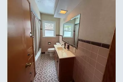 925 Burke Avenue NE, Grand Rapids, MI 49503 - Photo 5