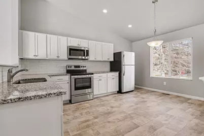 423 E Ellsworth Street, Bellevue, MI 49021 - Photo 15