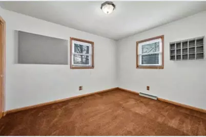 22398 Struwin Road, Battle Creek, MI 49017 - Photo 9