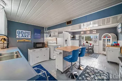 441 S Rock Lake Drive, Vestaburg, MI 48891 - Photo 9