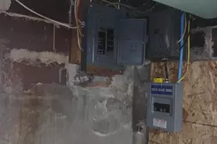 180 Emery Ave, Benton Harbor, MI 49022 - Photo 19