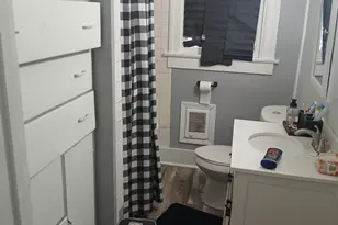 180 Emery Ave, Benton Harbor, MI 49022 - Photo 9