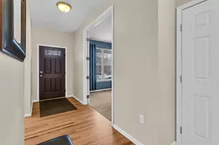 4009 Magnolia Pkwy, Jackson, MI 49201 - Photo 3