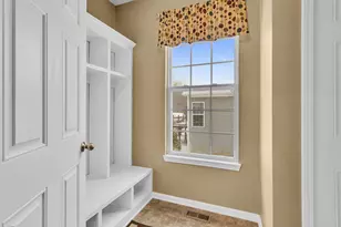 4009 Magnolia Pkwy, Jackson, MI 49201 - Photo 17