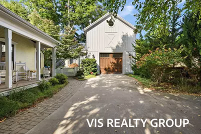 415 Howard Avenue, Grand Haven, MI 49417 - Photo 13