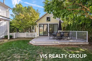 415 Howard Ave, Grand Haven, MI 49417 - Photo 19