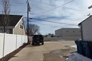 412 Starkweather St, Plymouth, MI 48170 - Photo 13