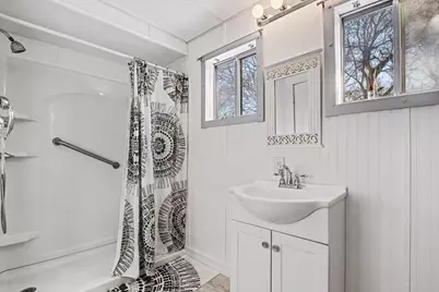 118 N Schirmer Parkway, Buchanan, MI 49107 - Photo 7