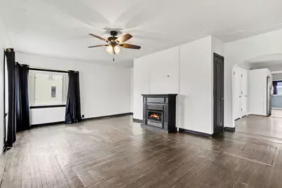 225 N Lincoln Street, Bronson, MI 49028 - Photo 3