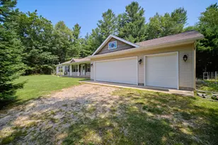 9155 Ivanhoe Dr, Onekama, MI 49675 - Photo 3