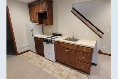 8105 Amber Crest Drive SW, Byron Center, MI 49315 - Photo 19