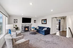 7918 Carlisle Crossings Blvd SW, Byron Center, MI 49315 - Photo 15