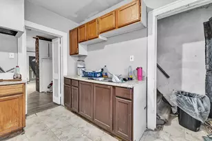 14216 Kentucky St, Detroit, MI 48238 - Photo 11