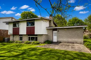 1434 Pine Valley Blvd, Ann Arbor, MI 48104 - Photo 7