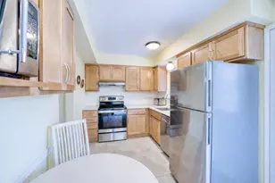 1434 Pine Valley Blvd, Ann Arbor, MI 48104 - Photo 13