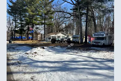 78 W John Street, Newaygo, MI 49337 - Photo 3