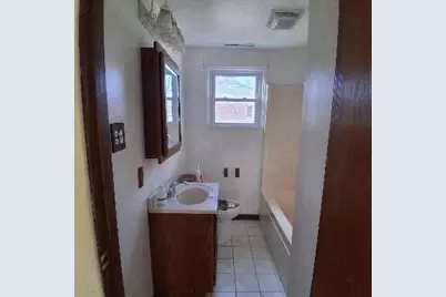 3116 E Apple Avenue, Muskegon, MI 49442 - Photo 3