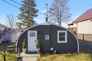 642 Swains Lake Dr, Concord, MI 49237 - Photo 3