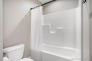 11887 Quincy Meadow Dr, Holland, MI 49424 - Photo 33