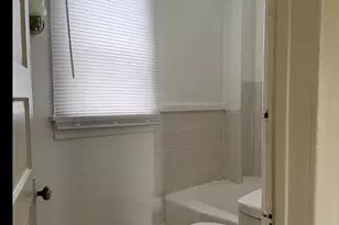 810 Thresher Ave, Benton Harbor, MI 49022 - Photo 11