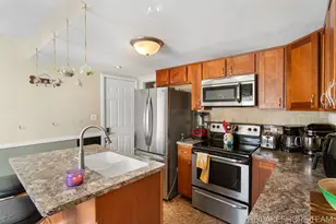 843 W 25th St, Holland, MI 49423 - Photo 23